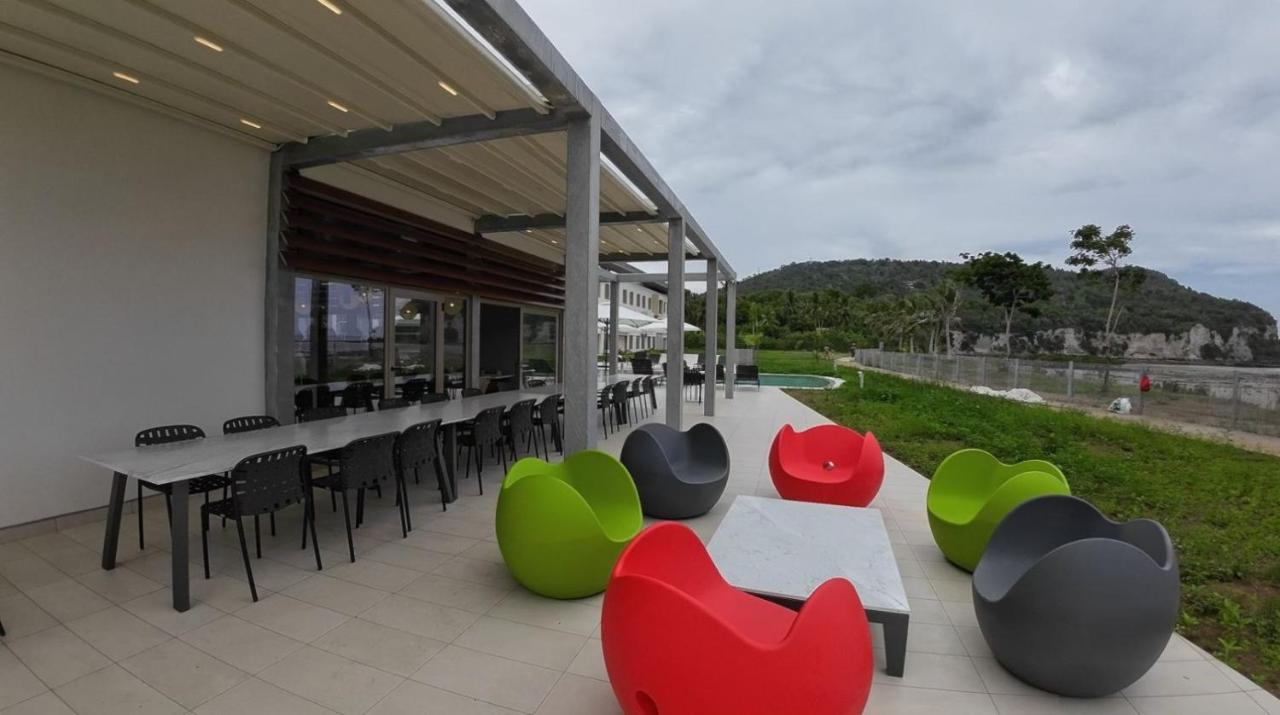 Ibis Styles Mayotte Aeroport Pamandzi Екстер'єр фото