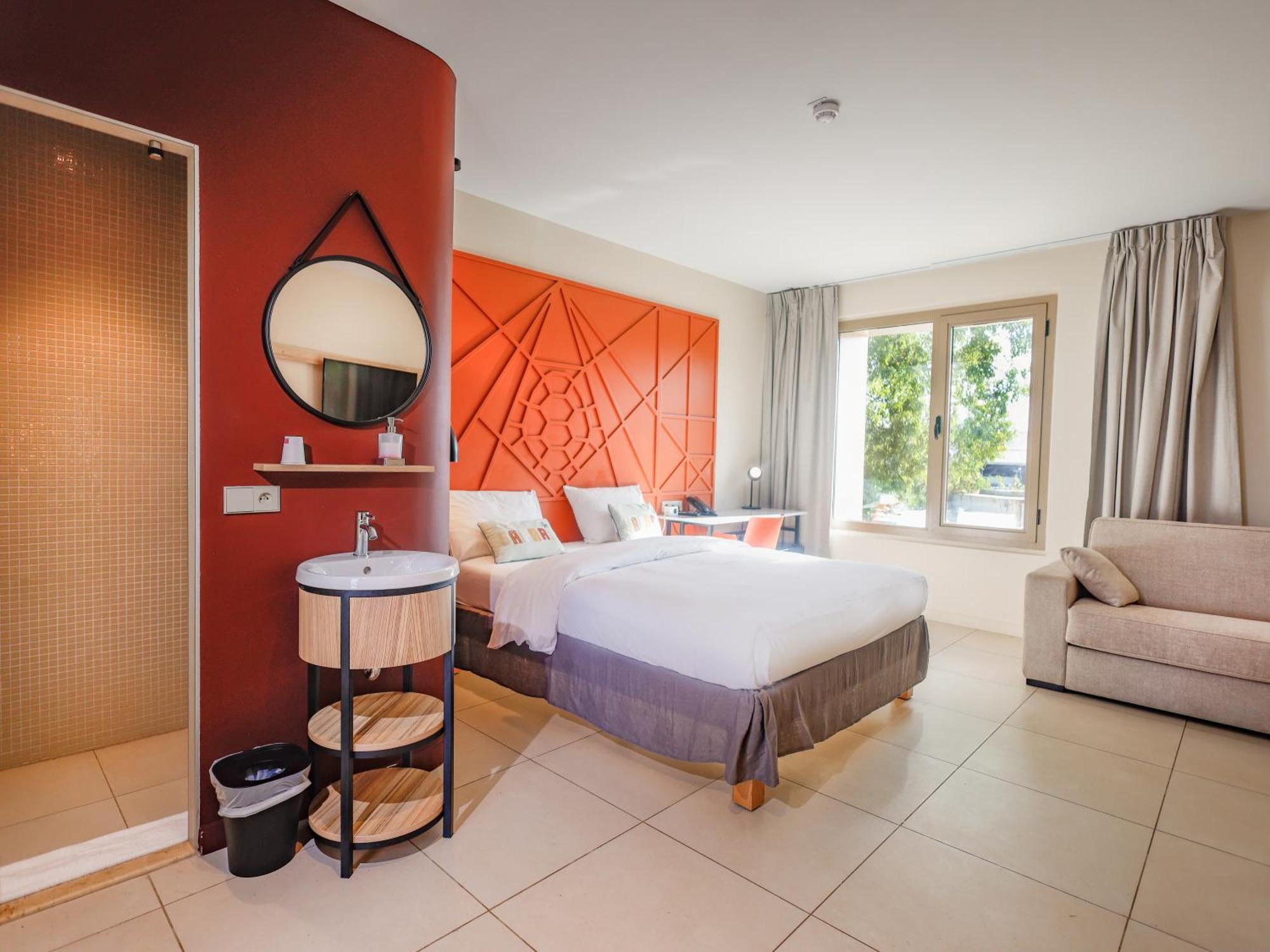 Ibis Styles Mayotte Aeroport Pamandzi Екстер'єр фото